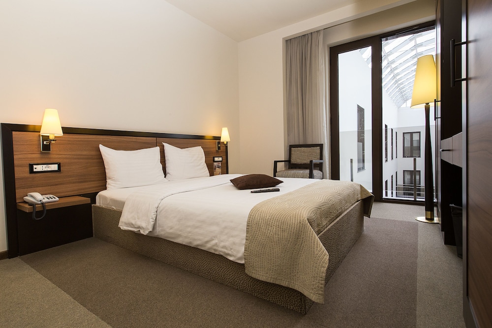 Europa Royale Bucharest Hotel 20/77