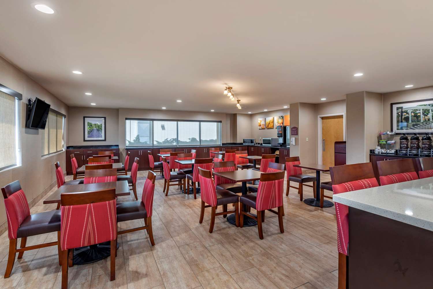 Comfort Suites Florence Shoals Area 36/46