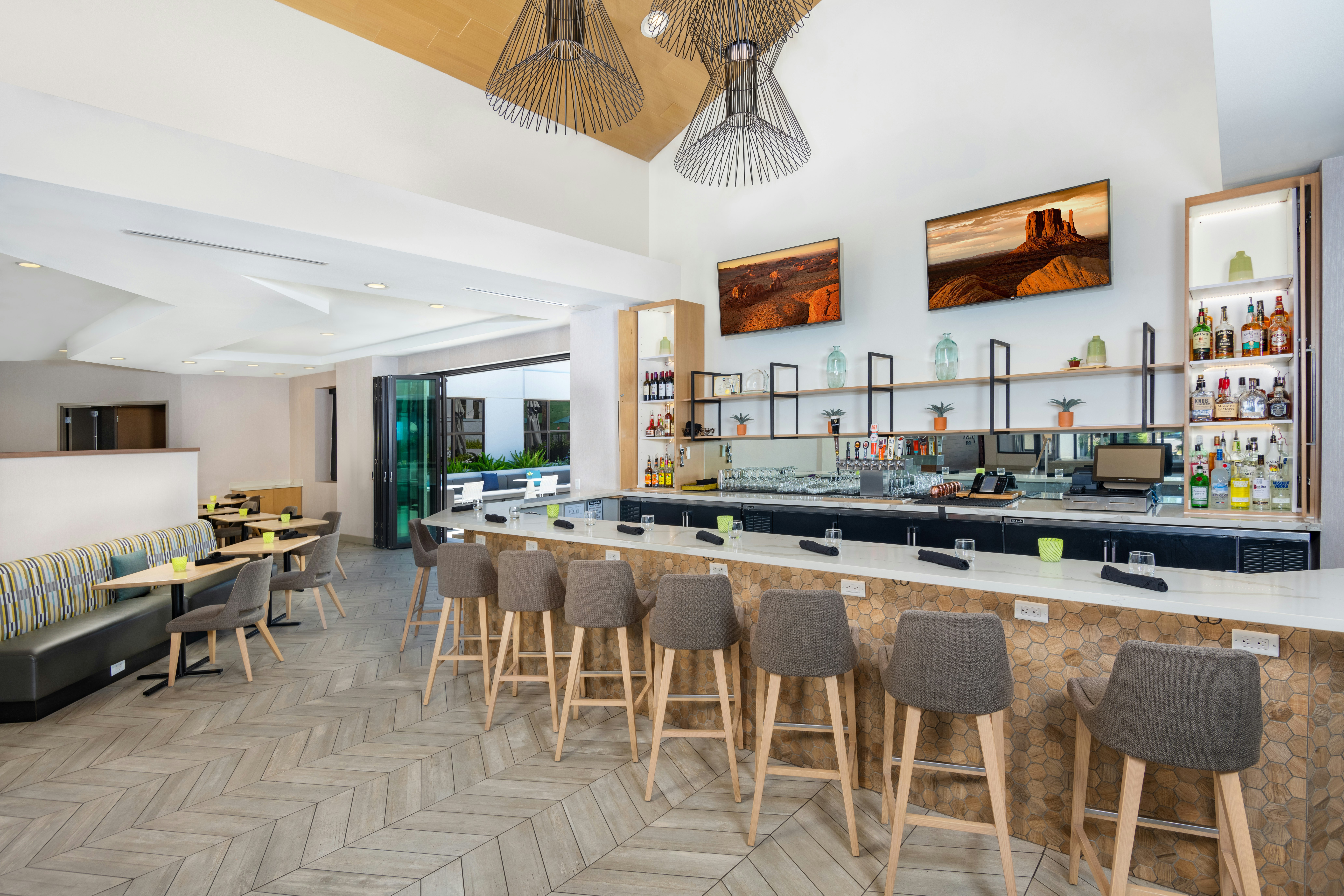 DoubleTree by Hilton Phoenix Chandler 26/36