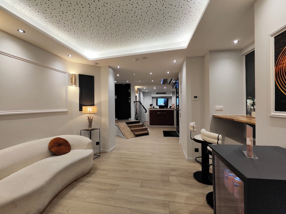 Le 55 Montparnasse Hotel 53/69