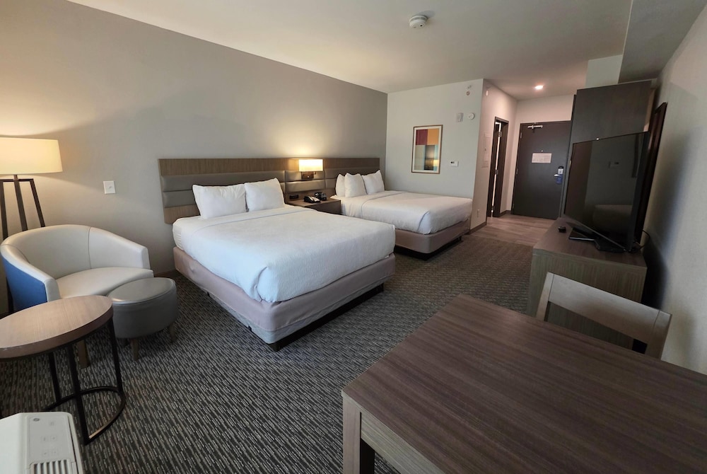 Hawthorn Extended Stay Austin North 19/50