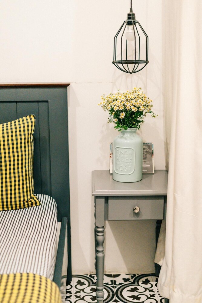 Lily Apos S Hostel 39/51