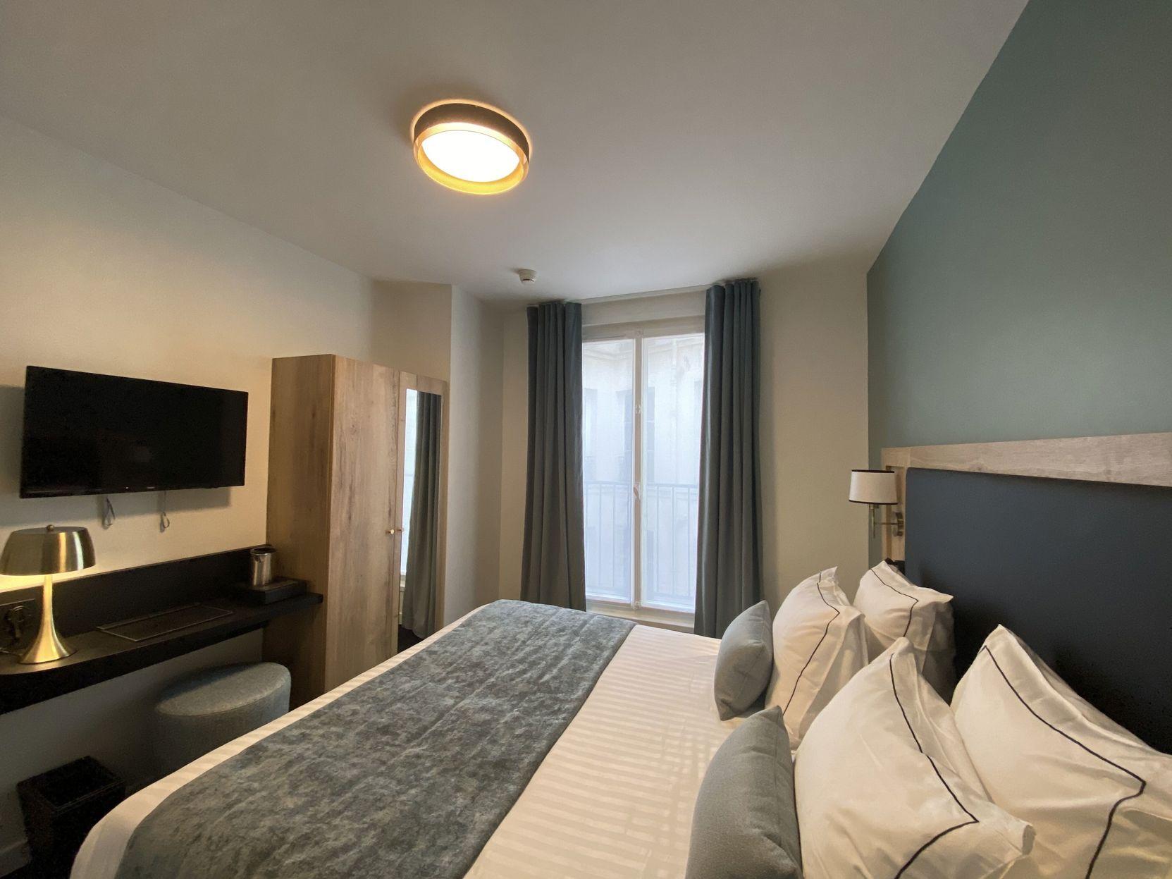 Family, Single Bed, 2 Bathrooms