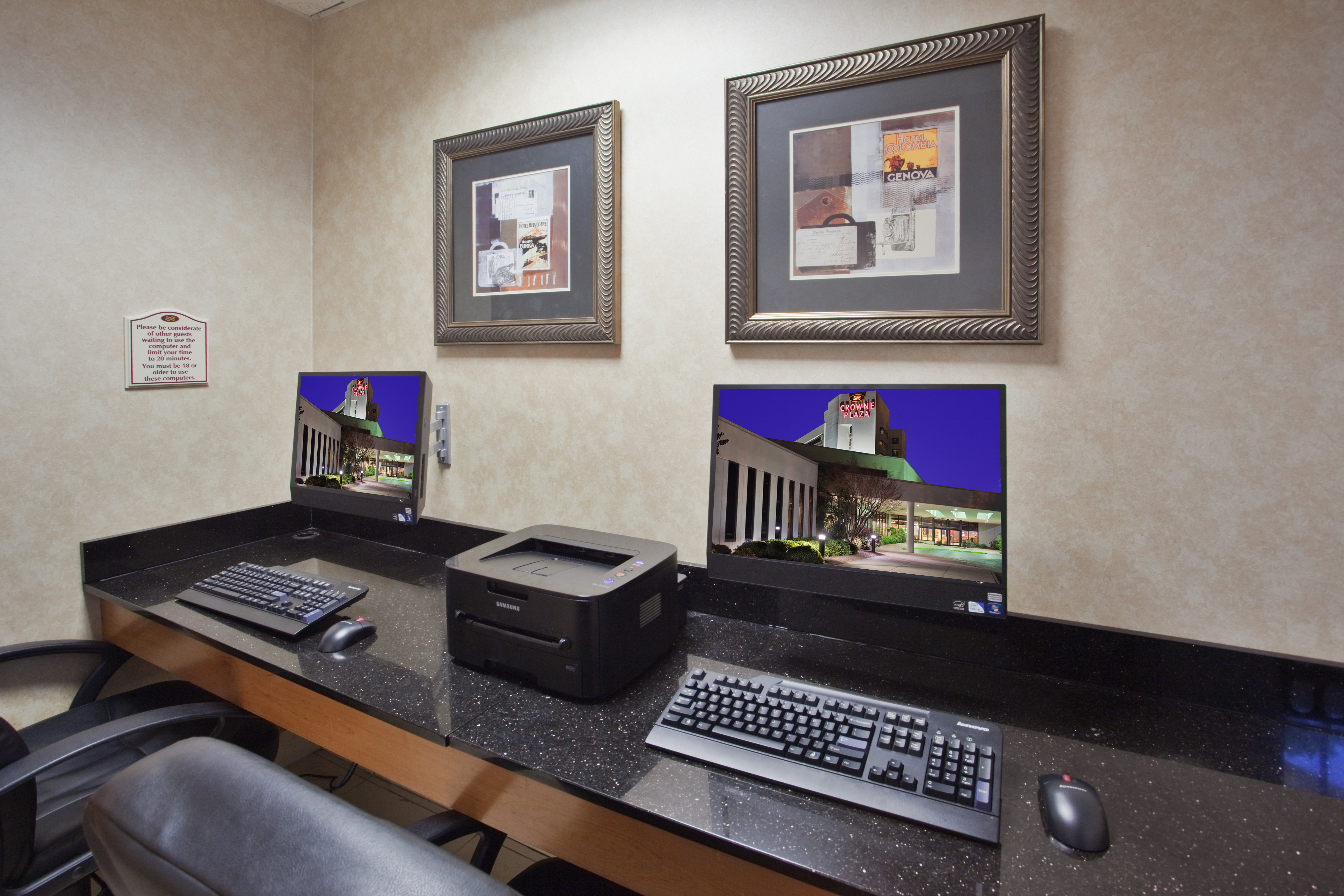 Crowne Plaza Virginia Beach Town Center 67/75