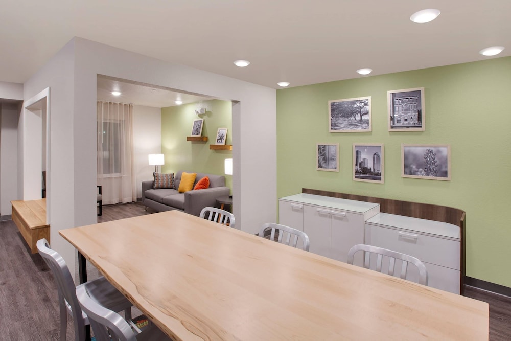 WoodSpring Suites Houston 288 South Medical Center 36/47