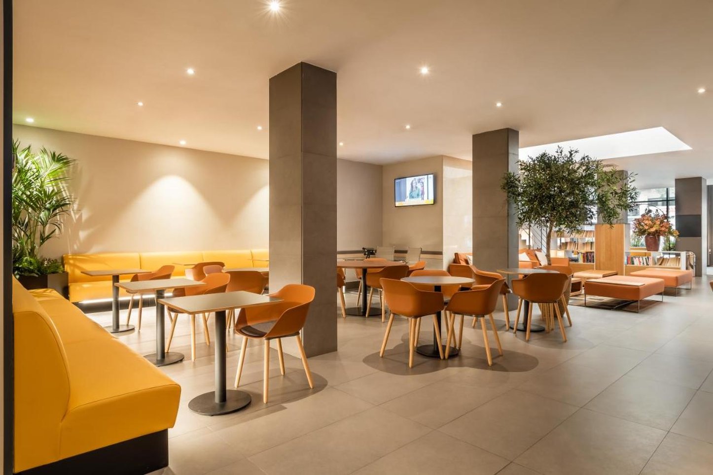 Petit Palace Trencadis (ex Sunotel Club Central) 44/53