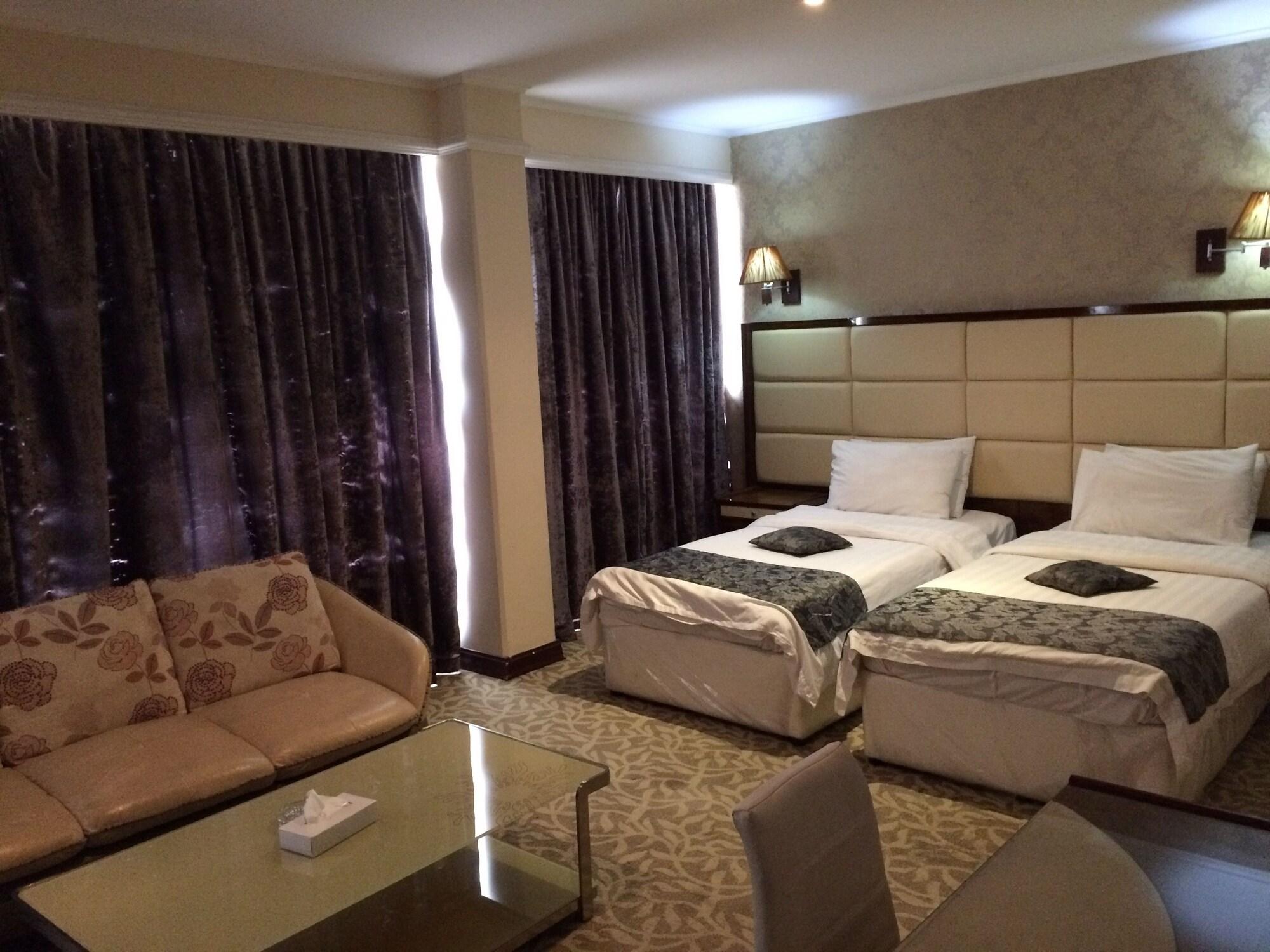 Imperial Suites Hotel 6/32