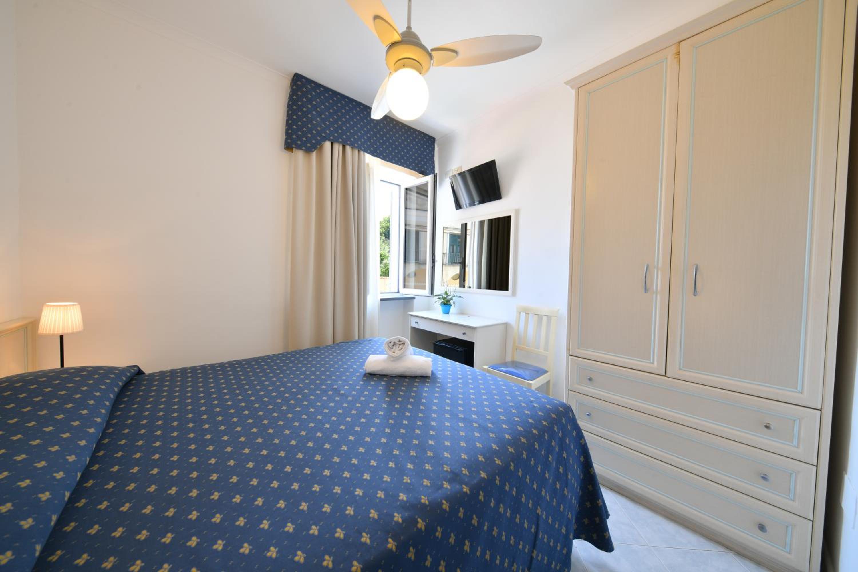 Hotel Noris 22/50