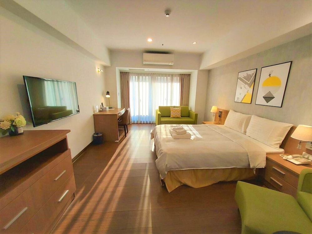 STANDARD, DOUBLE BED