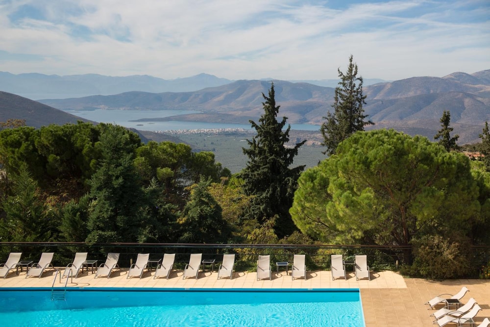 Amalia Hotel Delphi 24/66