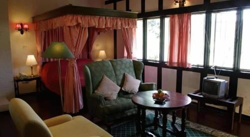 THE SMOKEHOUSE HOTEL 28/50