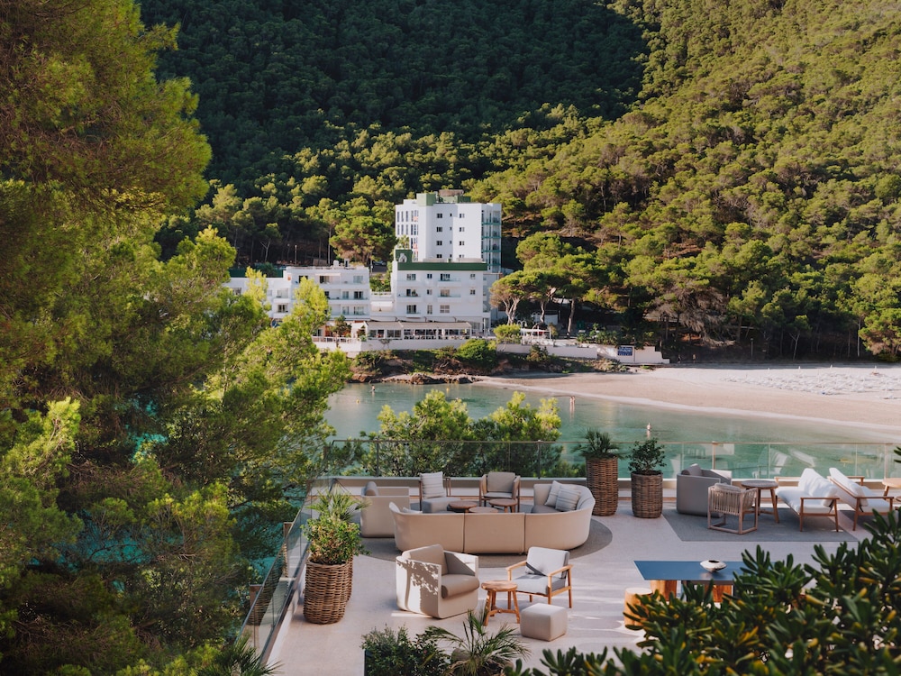 Mondrian Ibiza 65/73