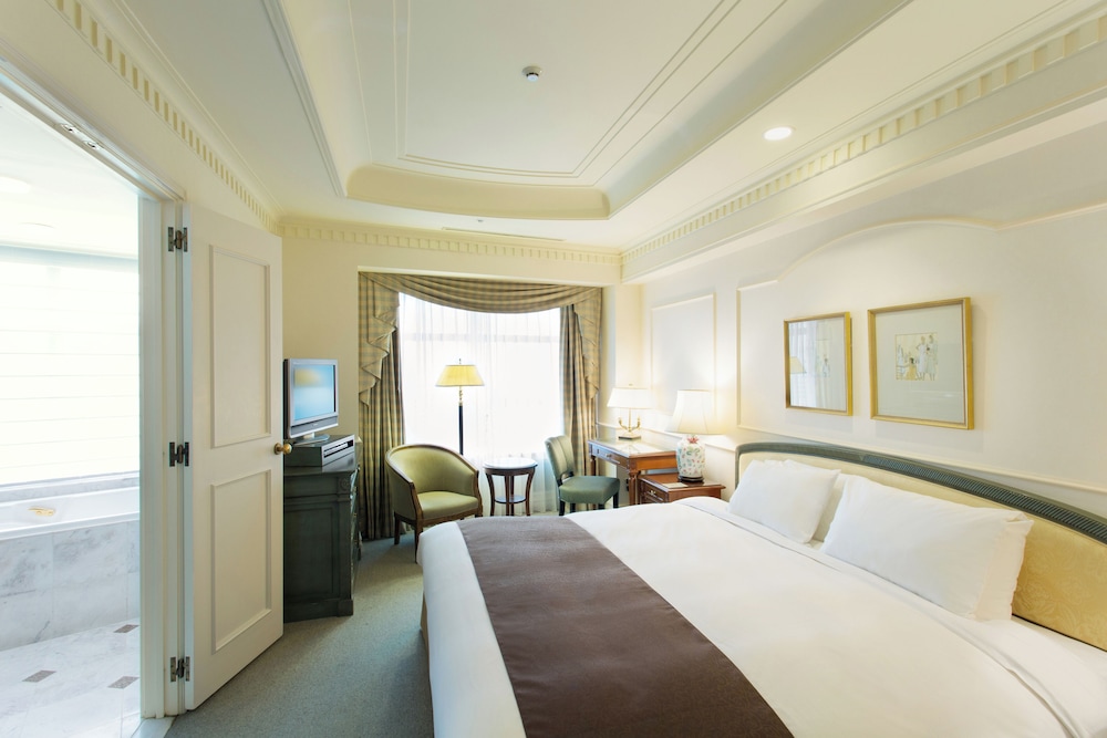Hotel The Manhattan 11/60