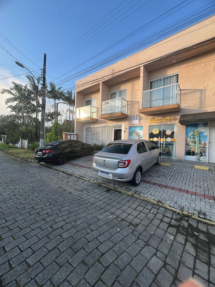 Pousada Brisa Parque 34/40