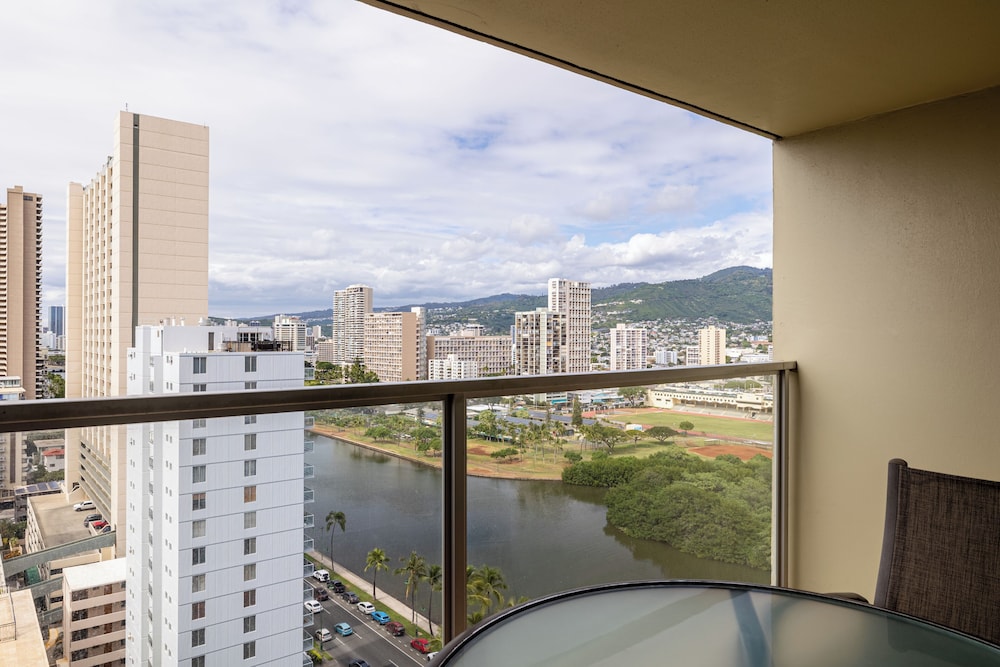 Skyline Island Colony Hotel 20/49