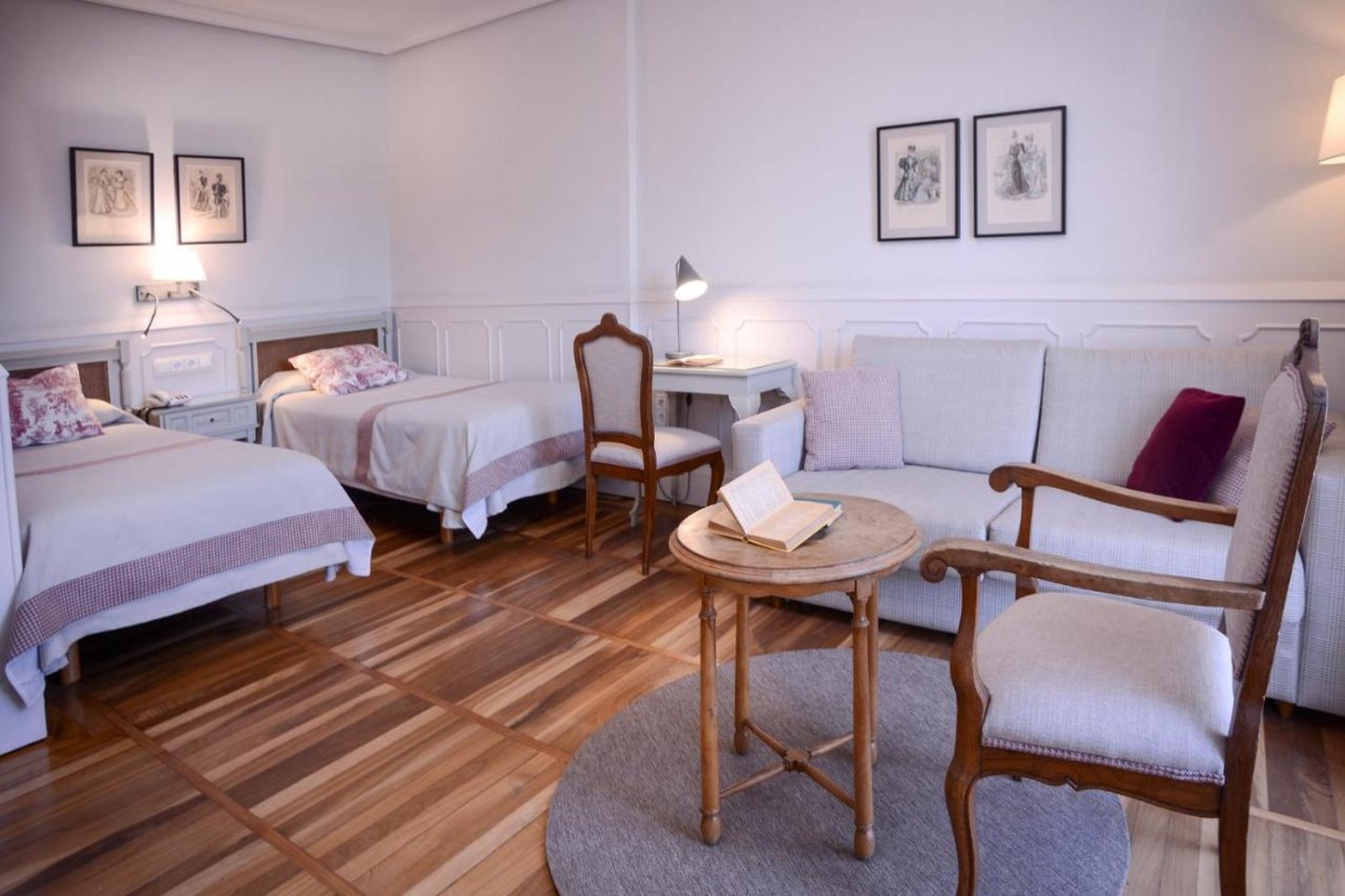 Hotel Alcazar 12/46