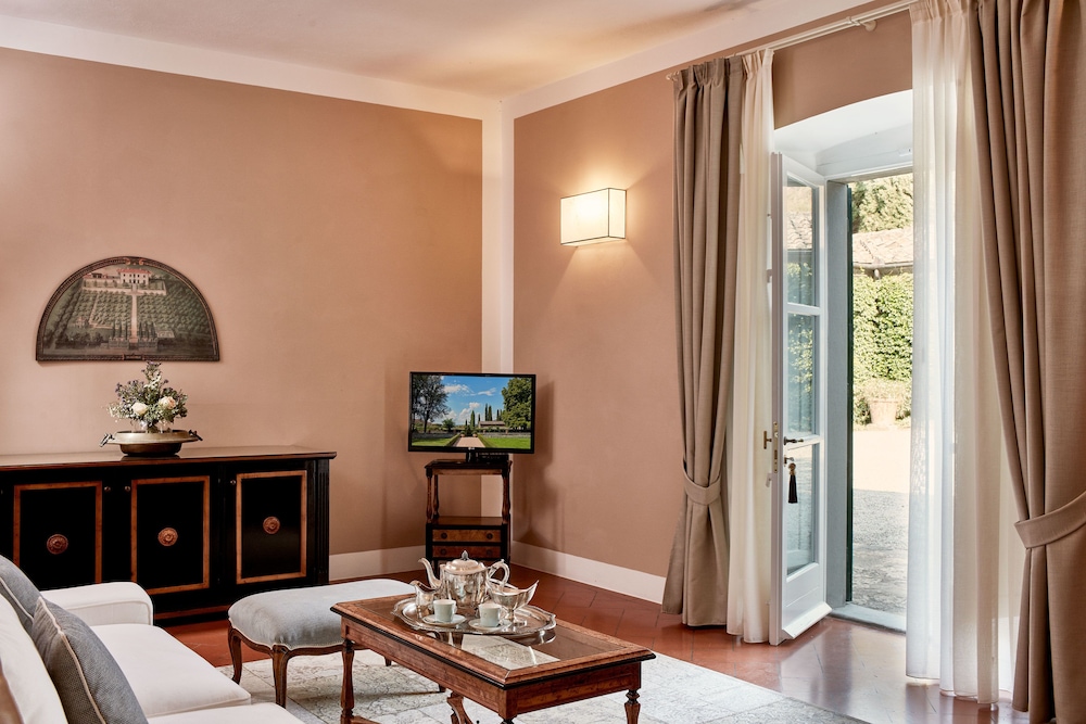 Villa Di Piazzano 54/85