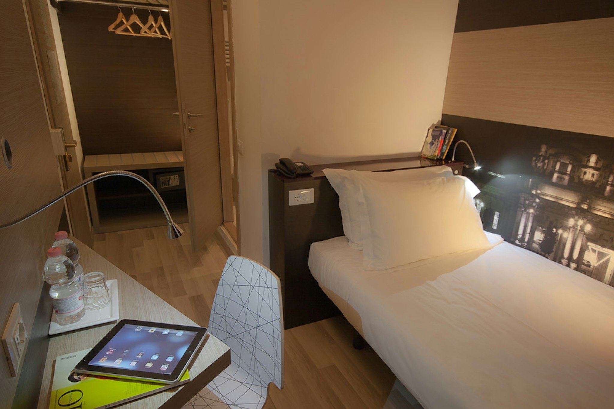 Genius Downtown Hotel 19/52