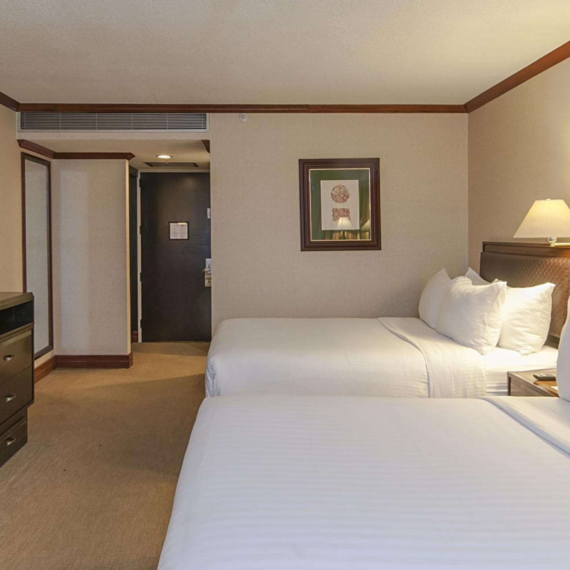 غرفة تنفيذية بسرير مزدوج بإطلالة على المدينة، Delta Hotels by Marriott San Jose Aurola 5/7