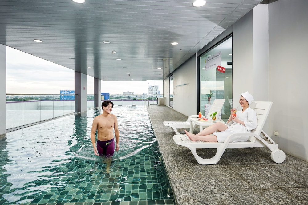 TK. Palace Hotel & Convention Bangkok 118/160