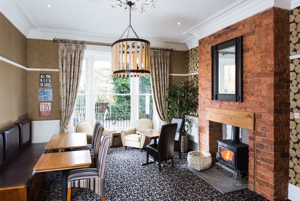 Hedley House Hotel 43/57