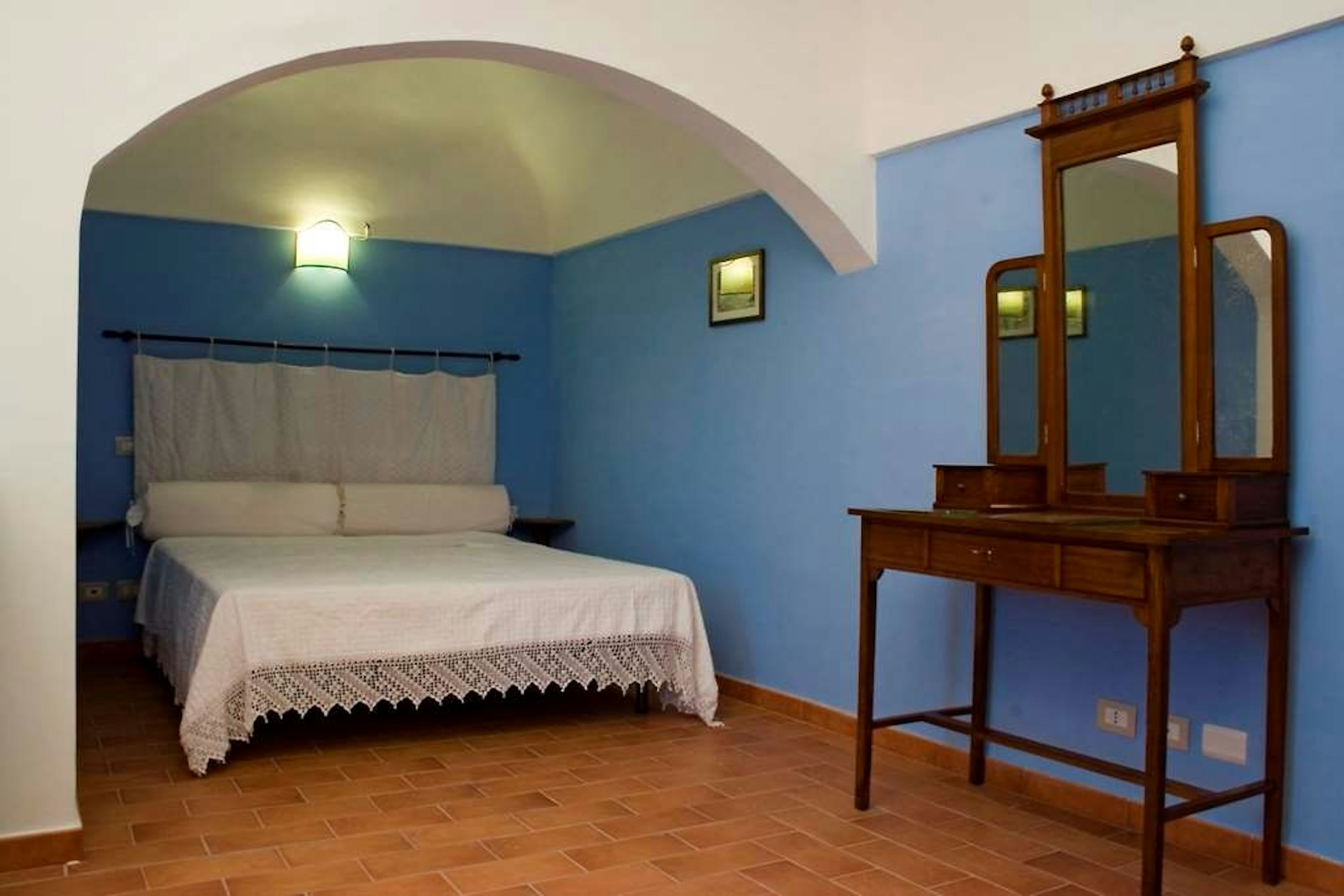 VILLA TRIGONA 6/50