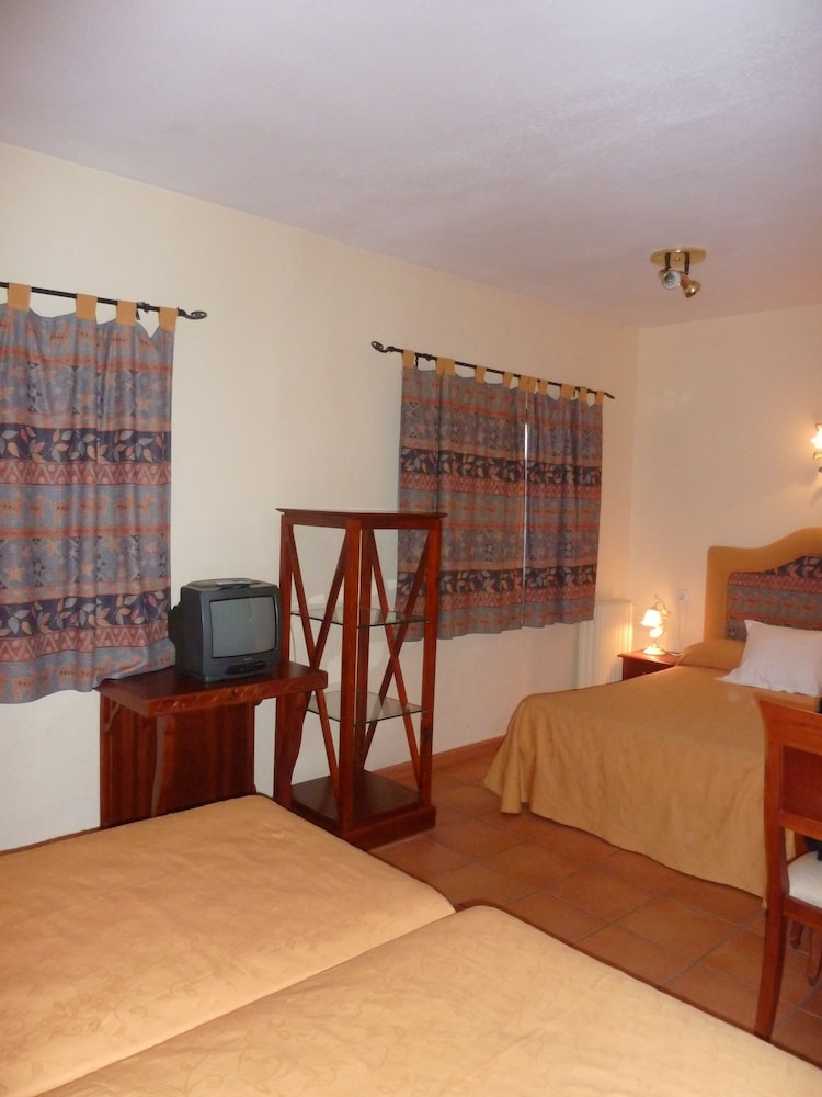 HOTEL SIERRA DE CAZORLA 3* 24/33