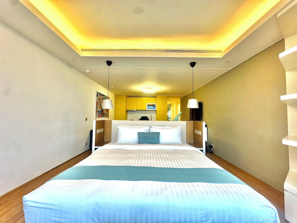The Connaught (Ex. Citadines Harbourview Hong Kong) 10/61