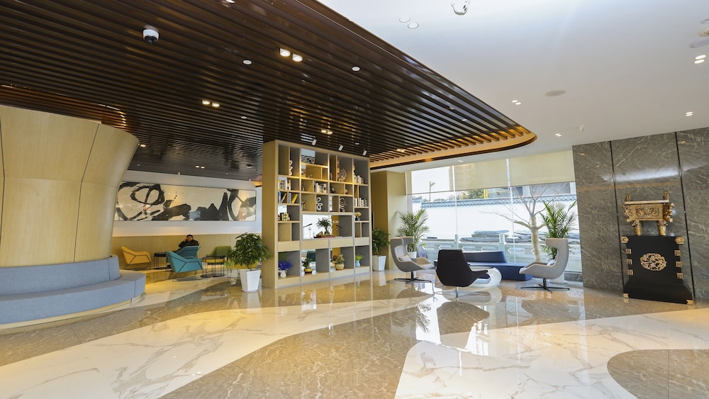 Holiday Inn Express LINYI RIVERSIDE 7/43