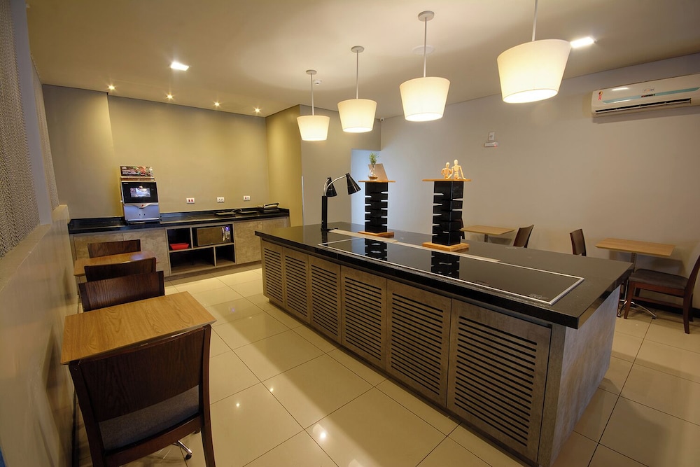 Golden Tower Express Franca by Fenix Hoteis 40/48