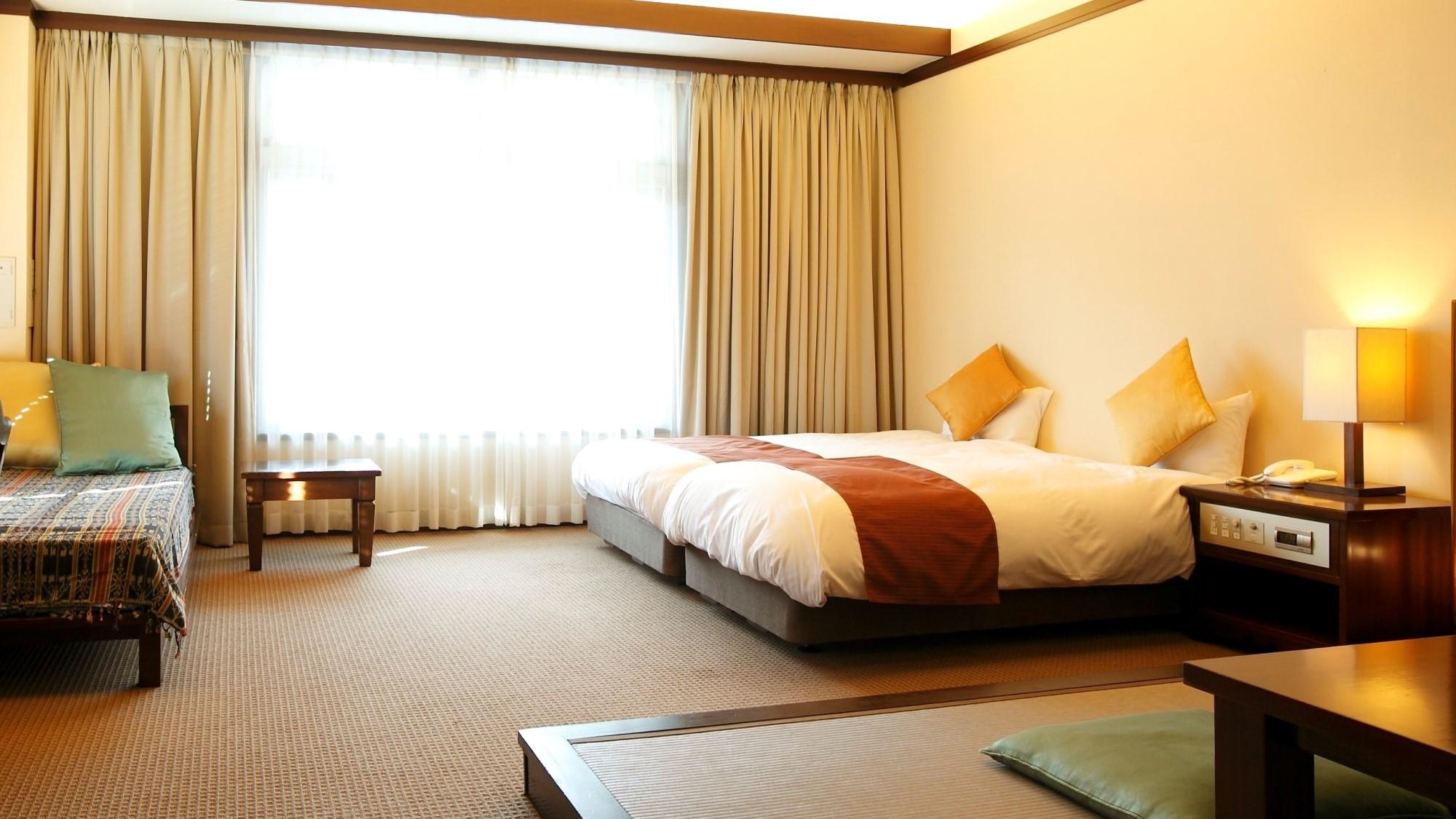 Japanese Western, Oriental, Pet Friendly