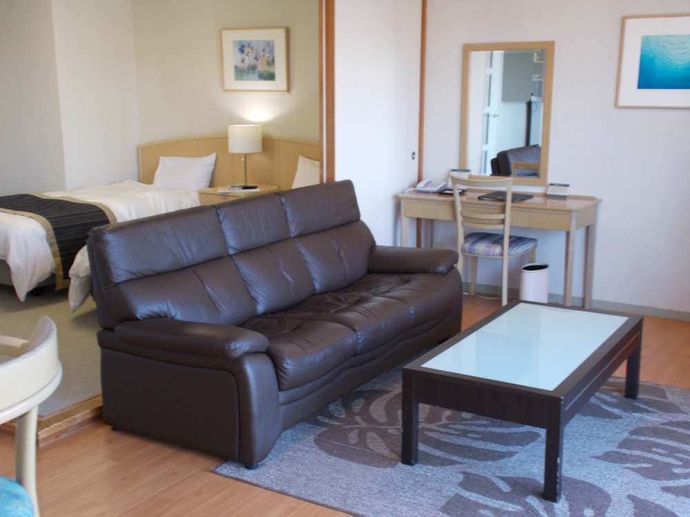 Katsuura Hilltop Hotel & Residence 32/50