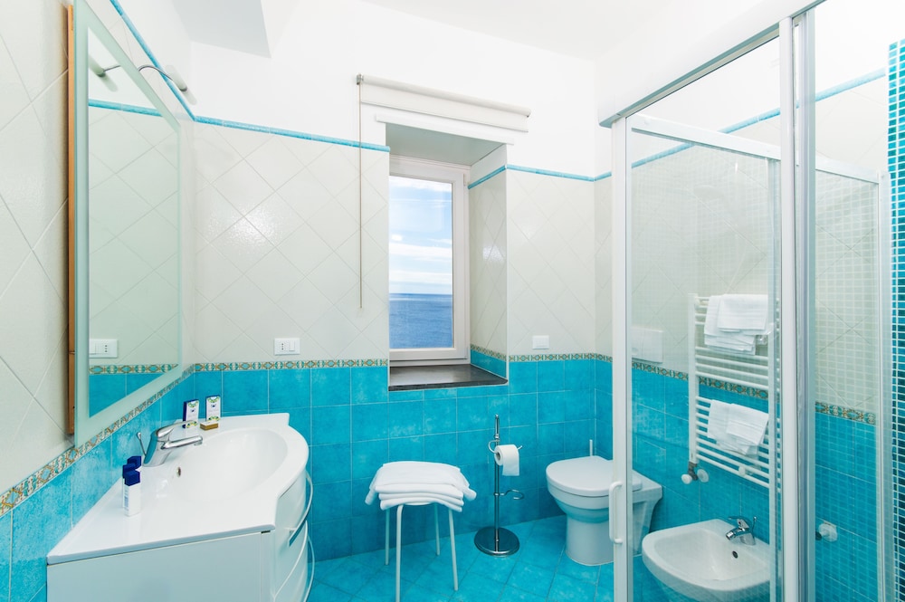 Residence Due Torri 43/44