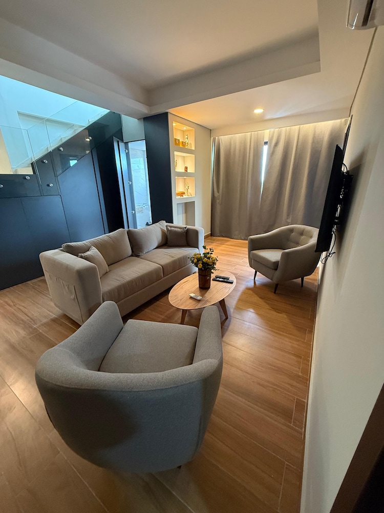 Ramada Suites by Wyndham Asuncion Aeropuerto 41/60