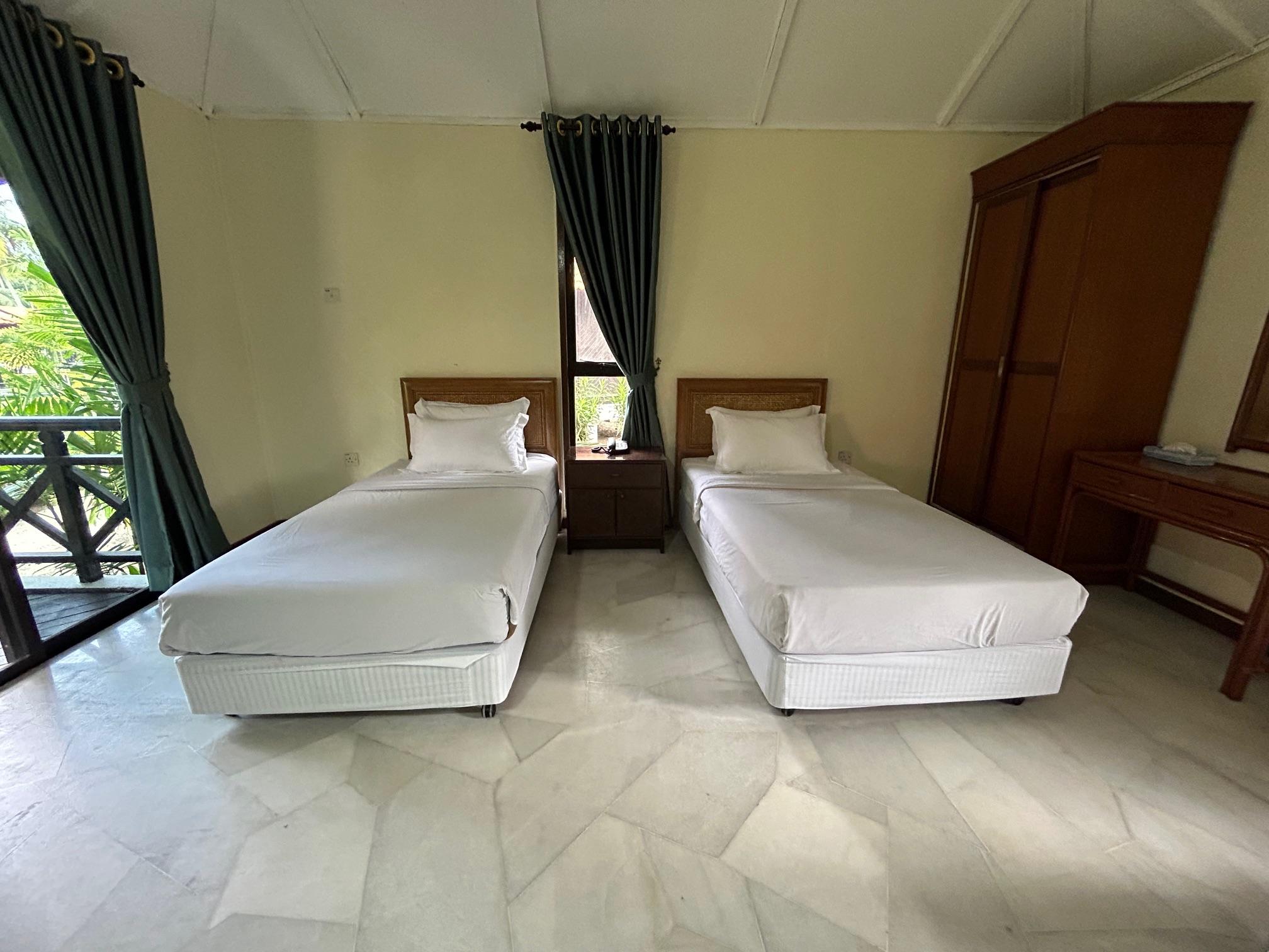 Puteri Bayu Beach Resort 12/42
