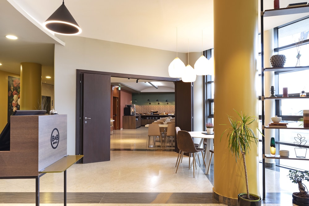 B&B HOTEL Pisa Airport 8/51