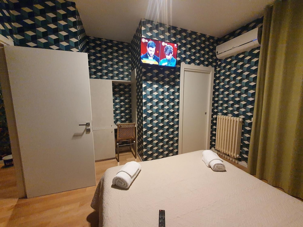 B&B 1951 21/29