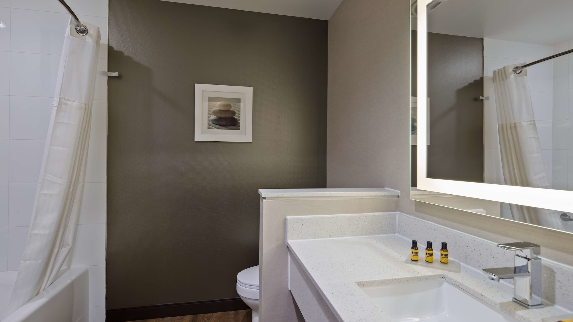 جناح بسريرين مزدوجين، Best Western Plus Hinton Inn and Suites 6/9