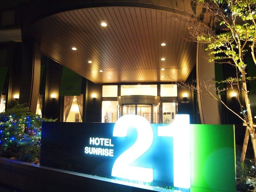 Hotel Sunrise 21 7/45