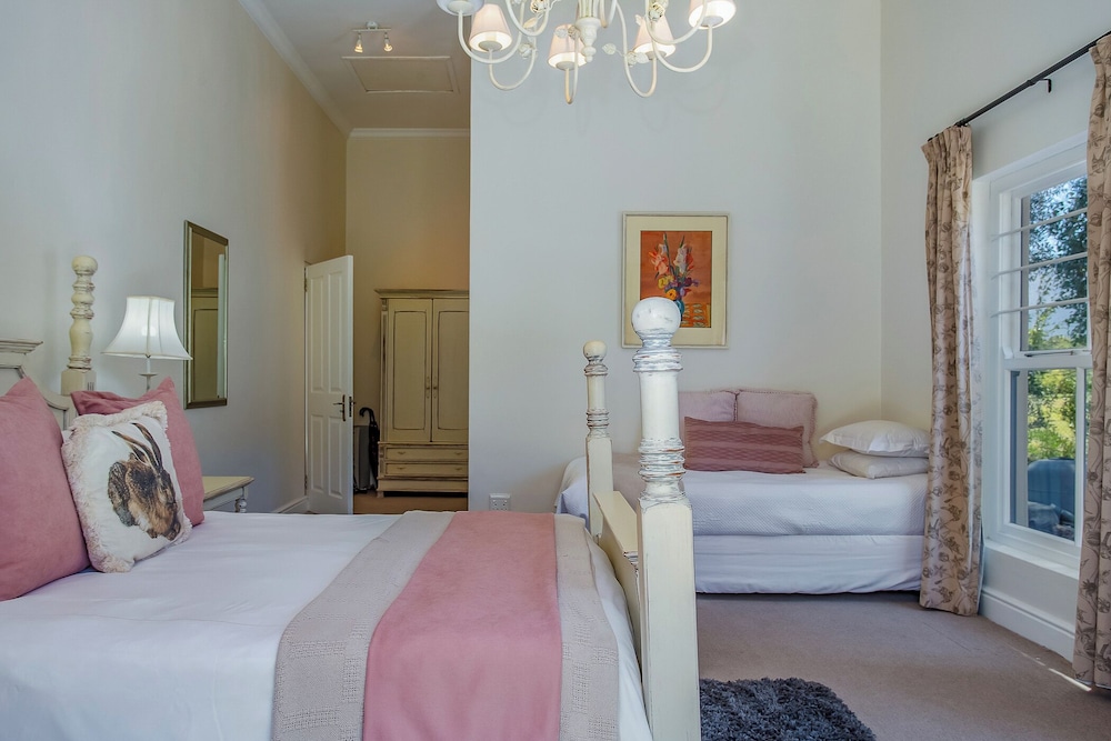 Rose Cottage 13/50