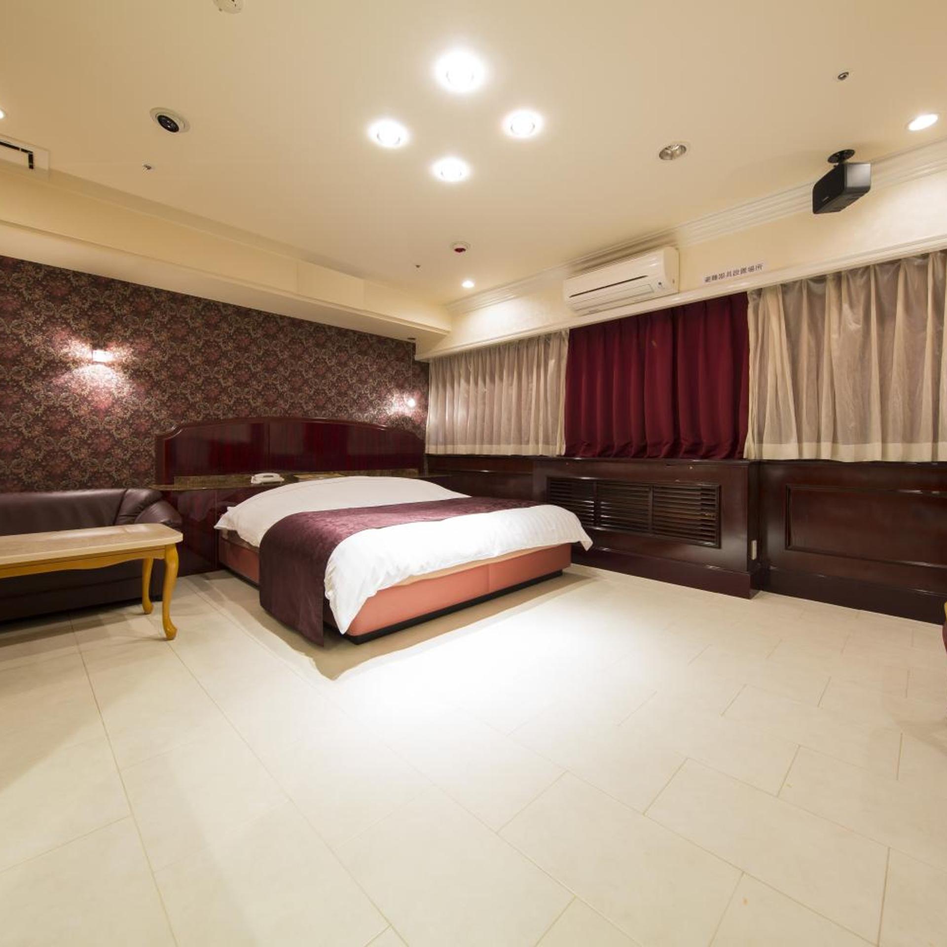Room, Queen Bed, Smoking