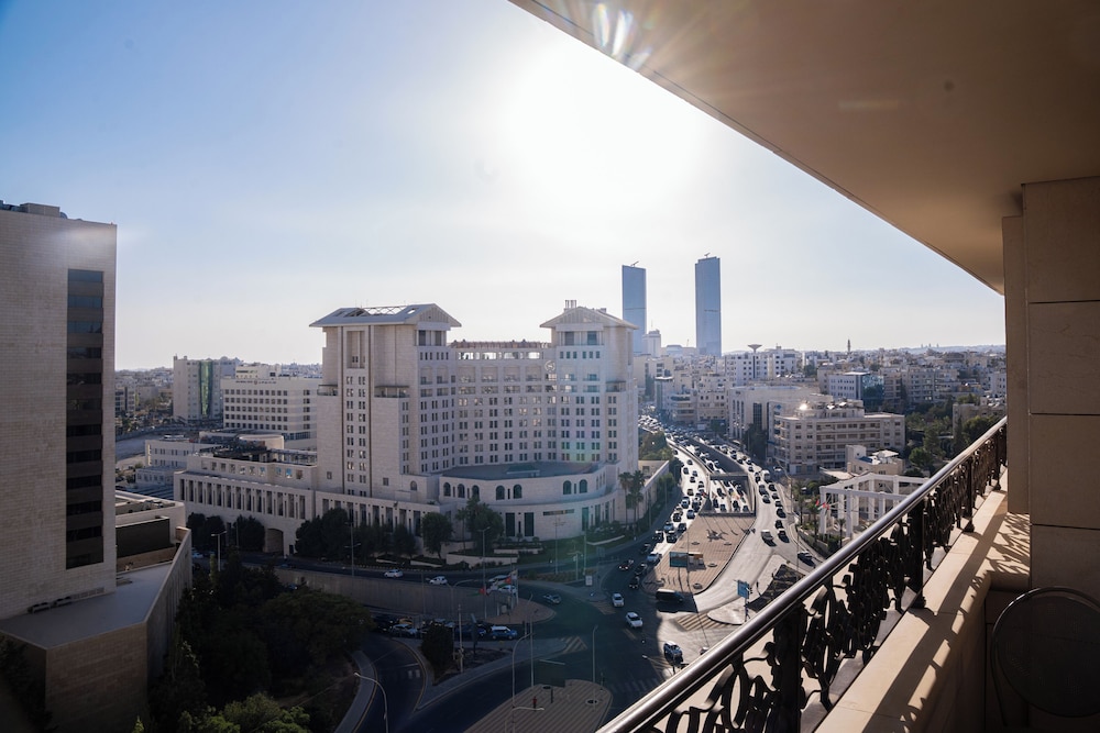 The Ritz-Carlton, Amman 48/50