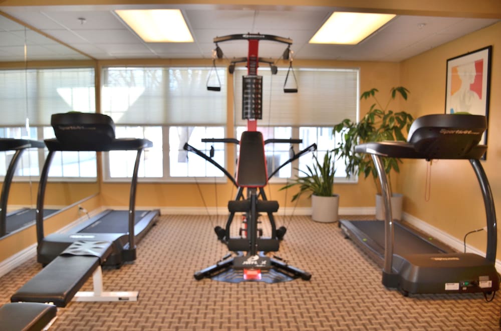 Cresthill Suites Syracuse 15/53