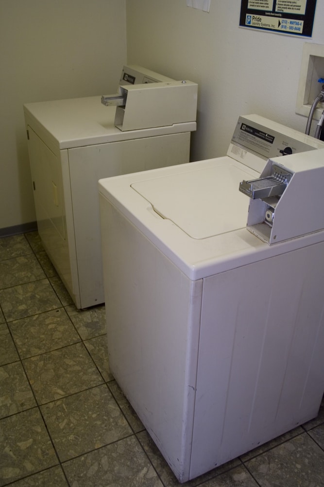 Old Town Western Inn & Suites 29/71