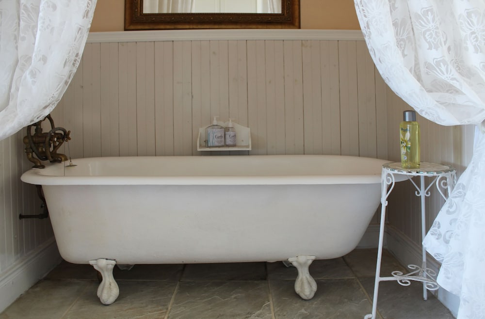 Bluebottle Guest House 4/50