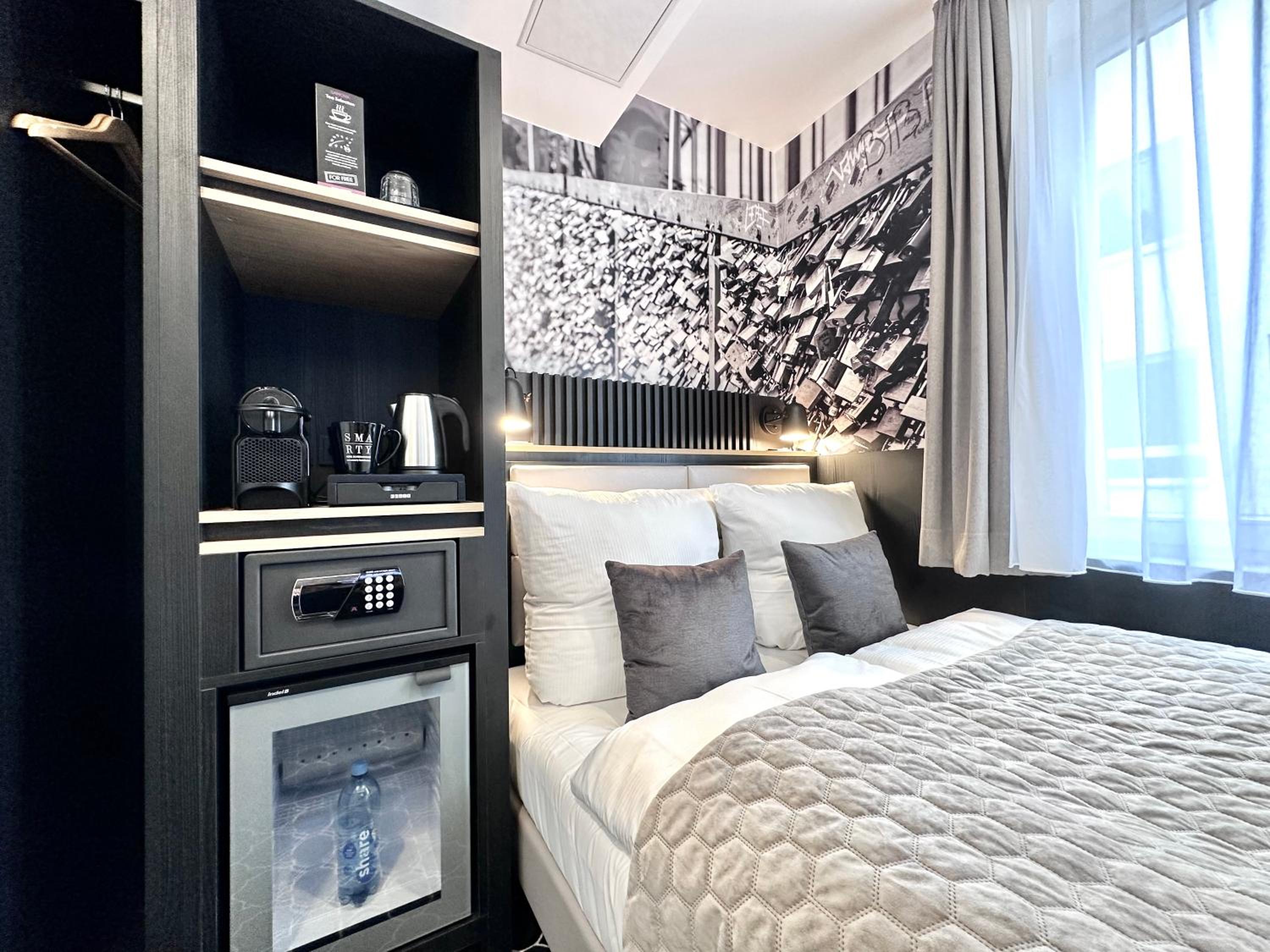 Compact, Double Bed, Old Town View