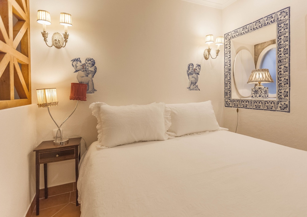 1 Bedroom, Premier, Studio, King Bed, Kitchenette