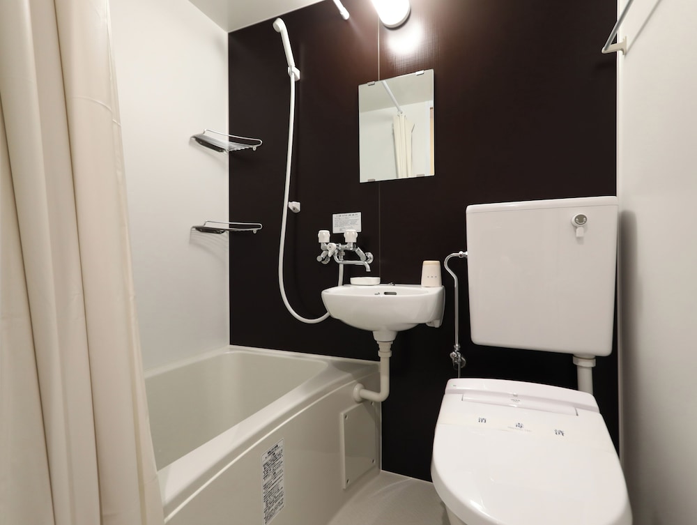 JAPANESE, BATHTUB