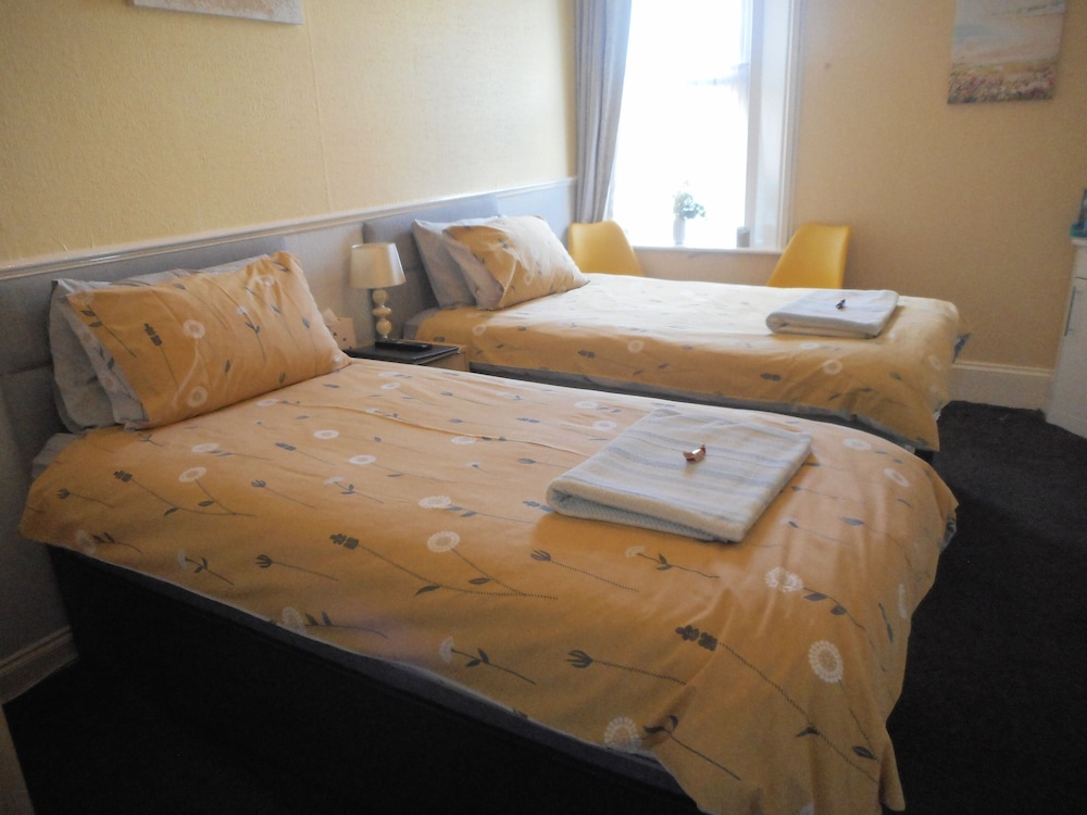 George Hotel B B 12/46