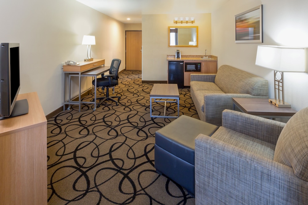 Holiday Inn Express Hotel & Suites Henderson 49/71